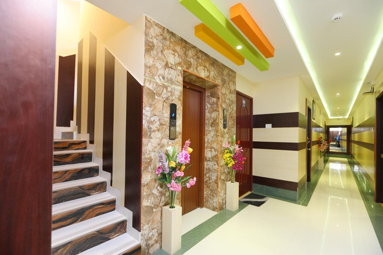 לינה וארוחת בוקר Tambaram Royal Grand מראה חיצוני תמונה